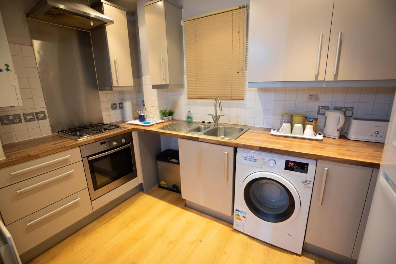 London Luxury Holiday Home B Buitenkant foto