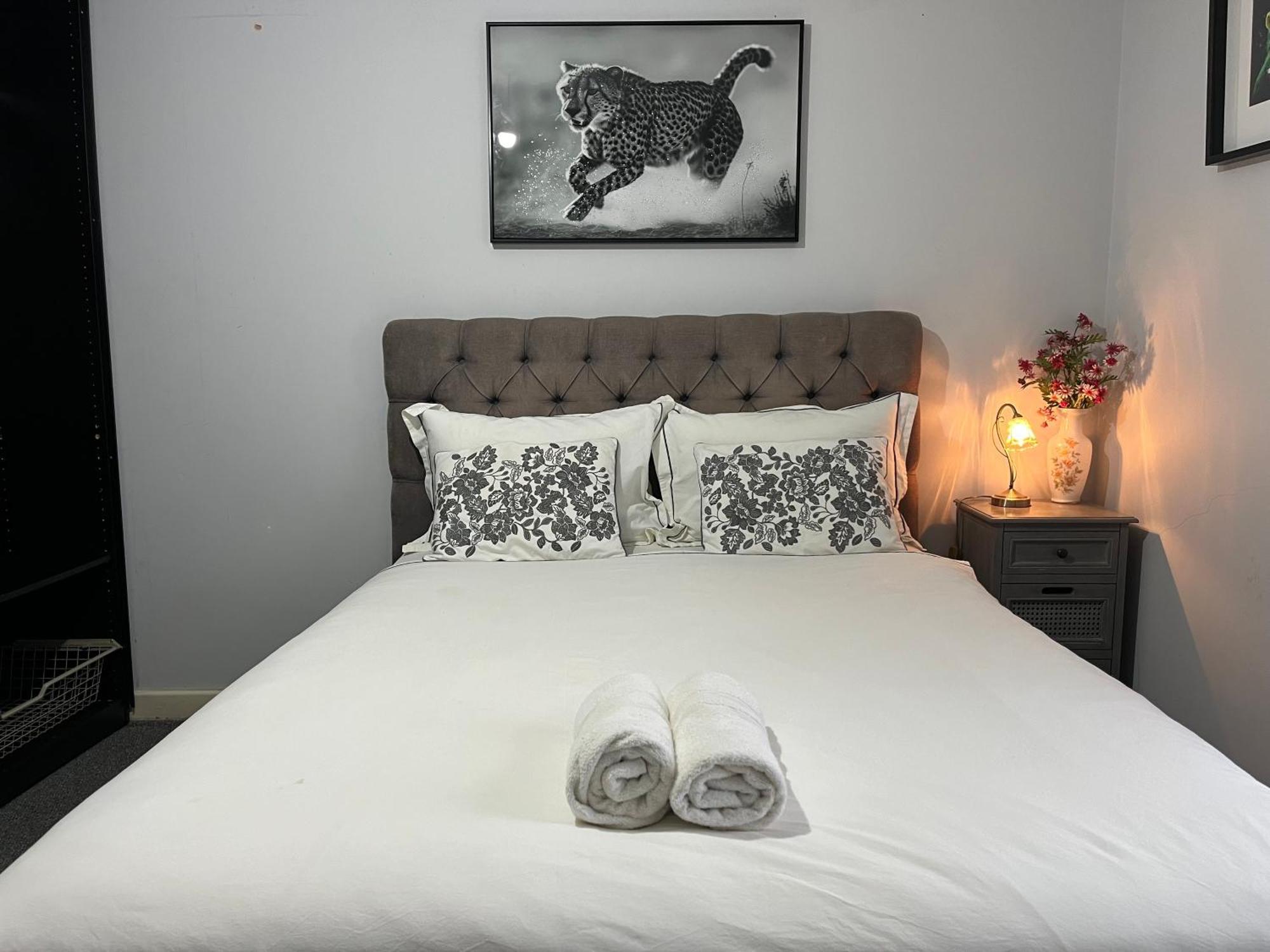 London Luxury Holiday Home B Buitenkant foto