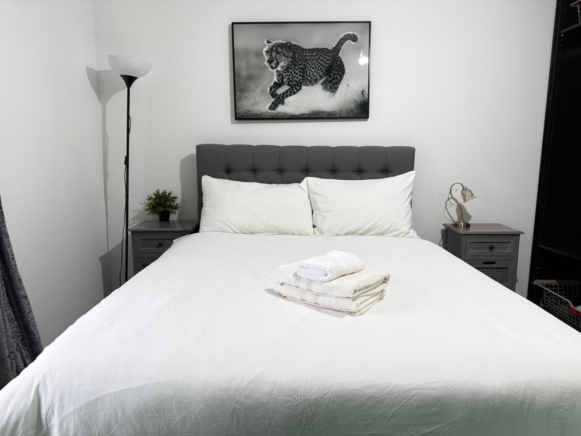 London Luxury Holiday Home B Buitenkant foto